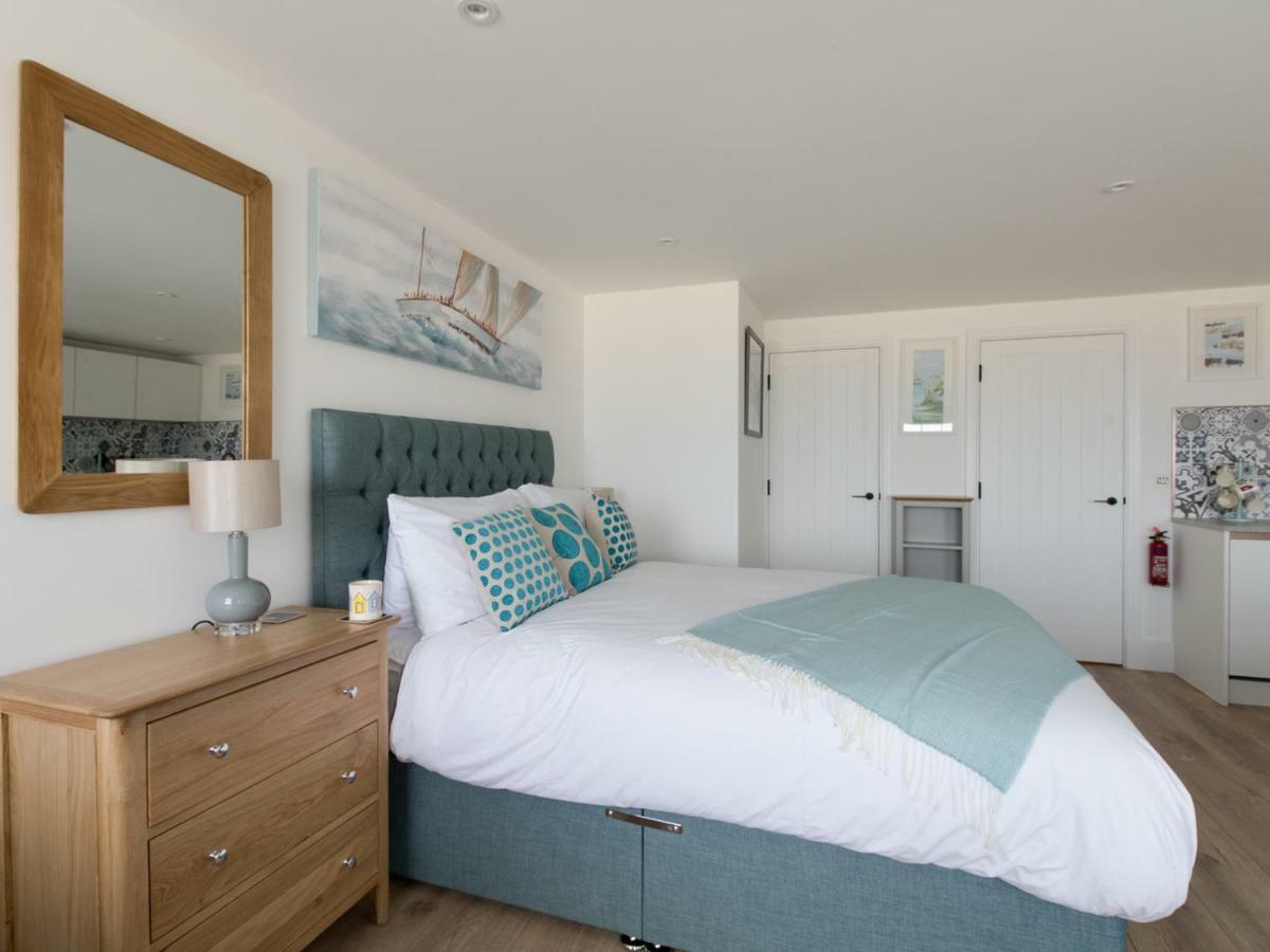6 The Beaches Weymouth Eksteriør bilde